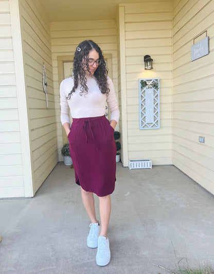 Zenna Midi Comfy Skirt DK. Burgandy